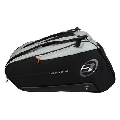 Paletero Bullpadel Hack Gris 2026