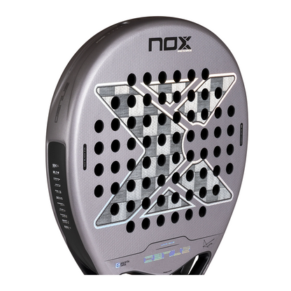 Detalle cara carbono 18K Nox Genius 2027