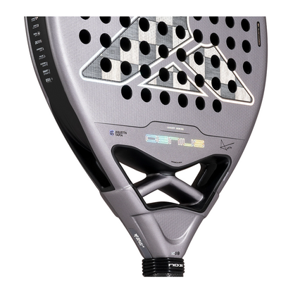Detalle corazón Nox AT10 Genius 18K 2027