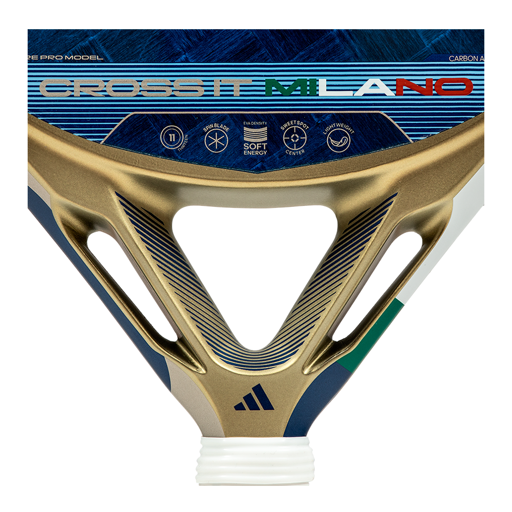 Pala Adidas Cross It Light Milano 2026 detalle corazón